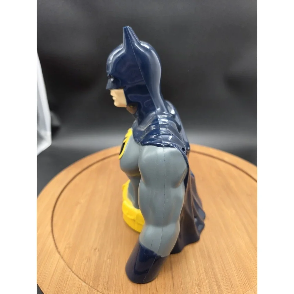 DC Comics Batman Digital Alarm Clock BAT3031 Novelty Bust Shape Blue‎